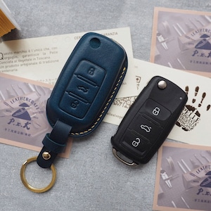 Handmade Leather Volkswagen VW Skoda GOLF Passat Car key Case.Leather Car Key Fob cover,Remote Key Case,Car Keychain,Smart Key Leather Case.