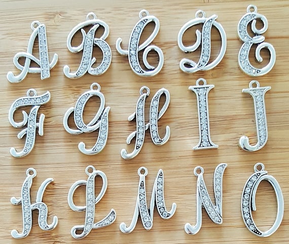 Add an INITIAL to Any Kainsboutique Order