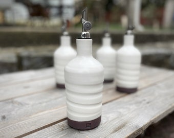 Butelka na ocet balsamiczny – ręcznie robiona ceramika wiejska