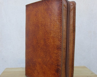 プレーンレザー聖書カバー – ハンドメイドのベジタブルタンニンなめしミサ典礼書カバー