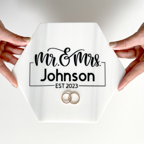 White Marble Jewelry Tray, Engagement Gift, Personalized Gift for Engaged Couple, Marble Ring Holder, Engaged Gift for Best Friend