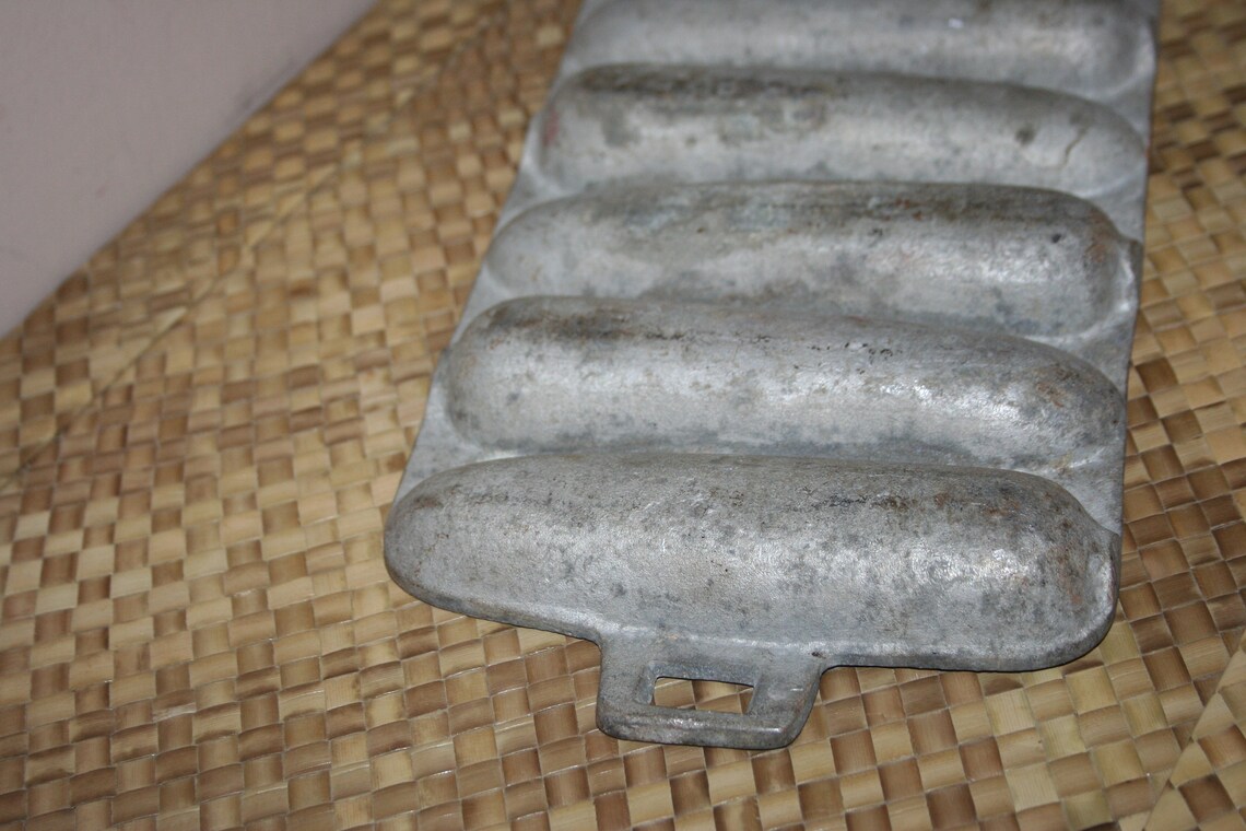 Vintage Wearever Corn Crib Pan Heavy Aluminum Corn Stick Pan Etsy