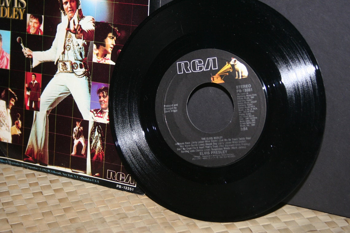Elvis 45 Record with Cover The Elvis Medley Hound Dog Etsy
