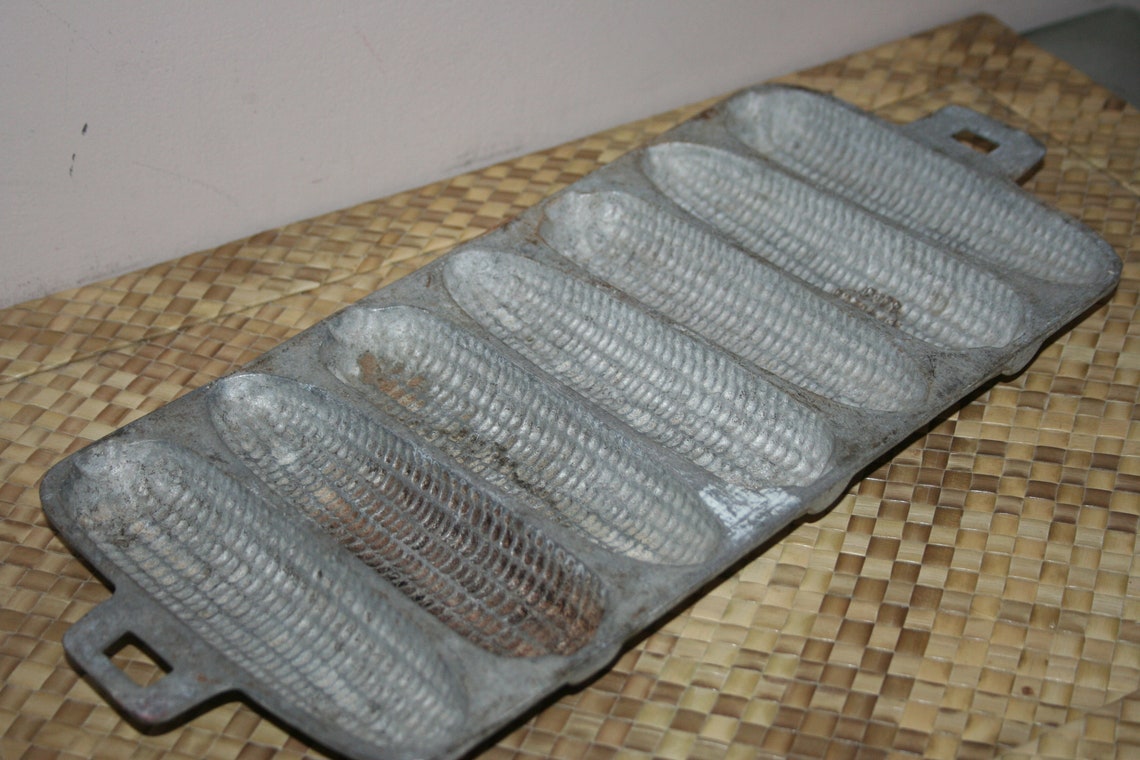 Vintage Wearever Corn Crib Pan Heavy Aluminum Corn Stick Pan Etsy