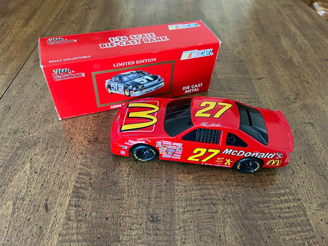 驚きの値段 Ford Thunderbird Nascar 27 Metal Diecast Racecar Coin Bank ミニカー