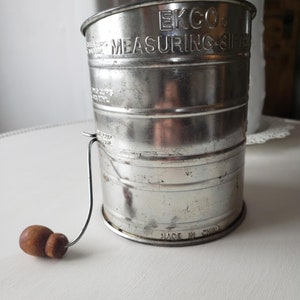 Vintage EKCO meelzeef, 3 kopjes, met houten knop