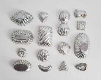 set of 15 small old aluminum molds