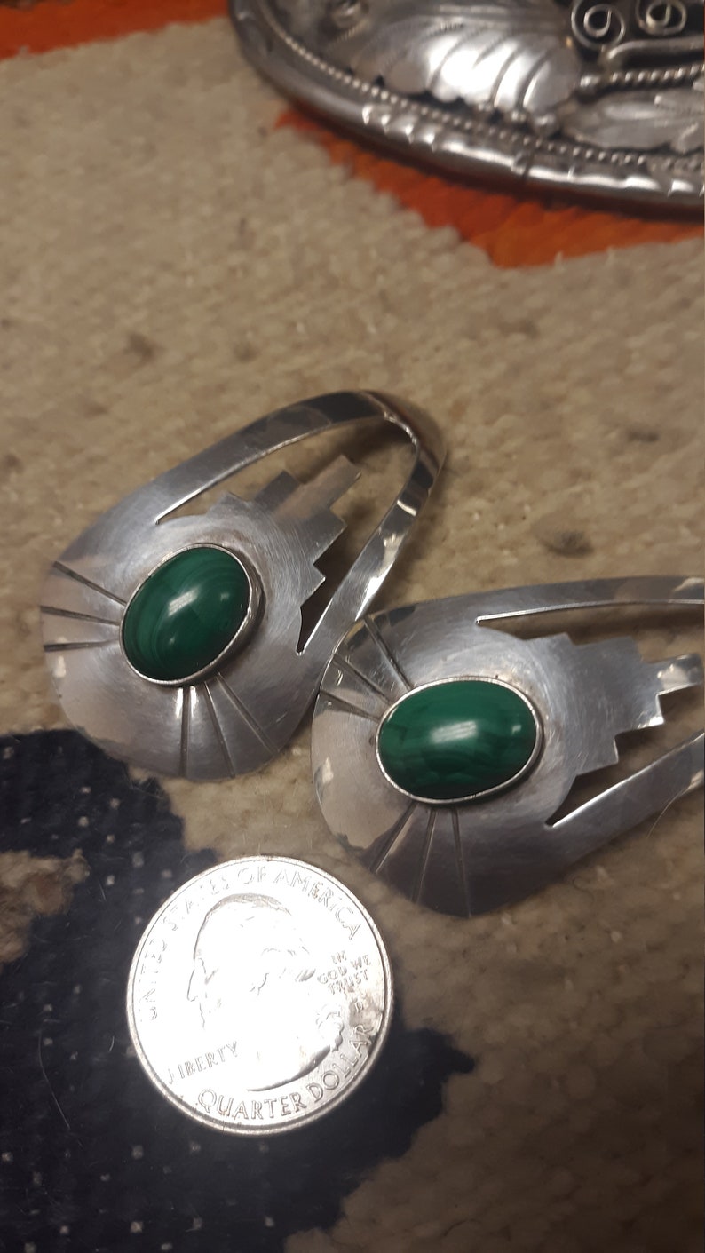 2 Vintage 1980s Sterling silver Malachite post earrings unsigned image 4