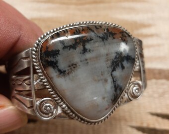 Vintage Dead Pawn 1960s Arizona petrified wood bracelet cuff unsigned Navajo,  size 6 3/4"