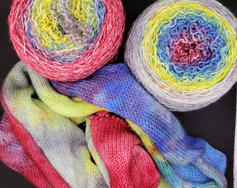 Hand Dyed Yarn Speckle Fingering - She's So Unusual - Superwash GRADIENT Sparkle or Sock - Red Blue Yellow Orange Black
