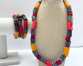 Conjunto de joyas llamativas para mujer, collar y pulseras de cuentas hechas a mano, regalo impactante para ella.
