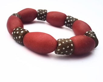 Pulsera de cuentas de lunares hecha con cuentas de vidrio reciclado africano, accesorios naturales para mujer.