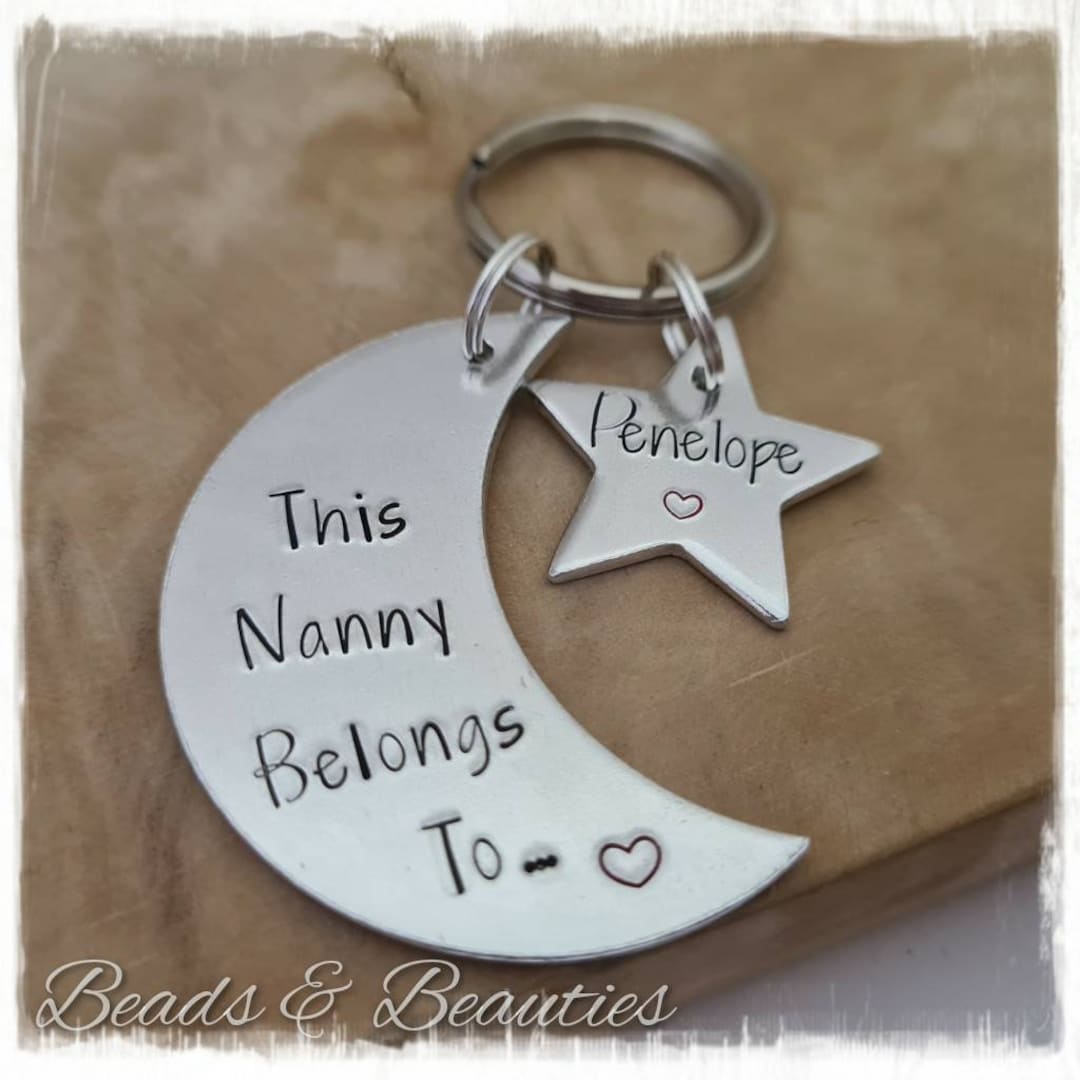 PERSONALISED GIFTS THIS MUMMY BELONGS TO STAR KEYRING MOTHERS DAY GIFT NANNY