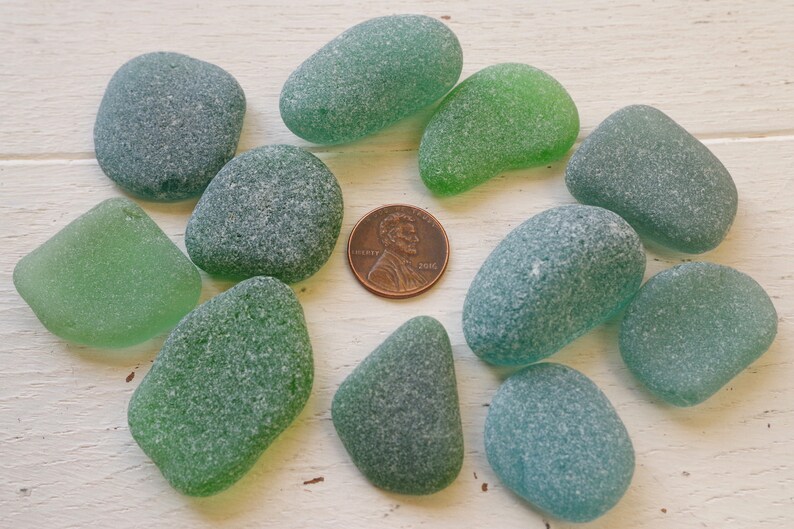 RARE Green Color Seaglass Almost Good Quality /& Normal Middle and Big Size 100\uff05 Natural \uff06 Genuine and Surf-tumbled a lot