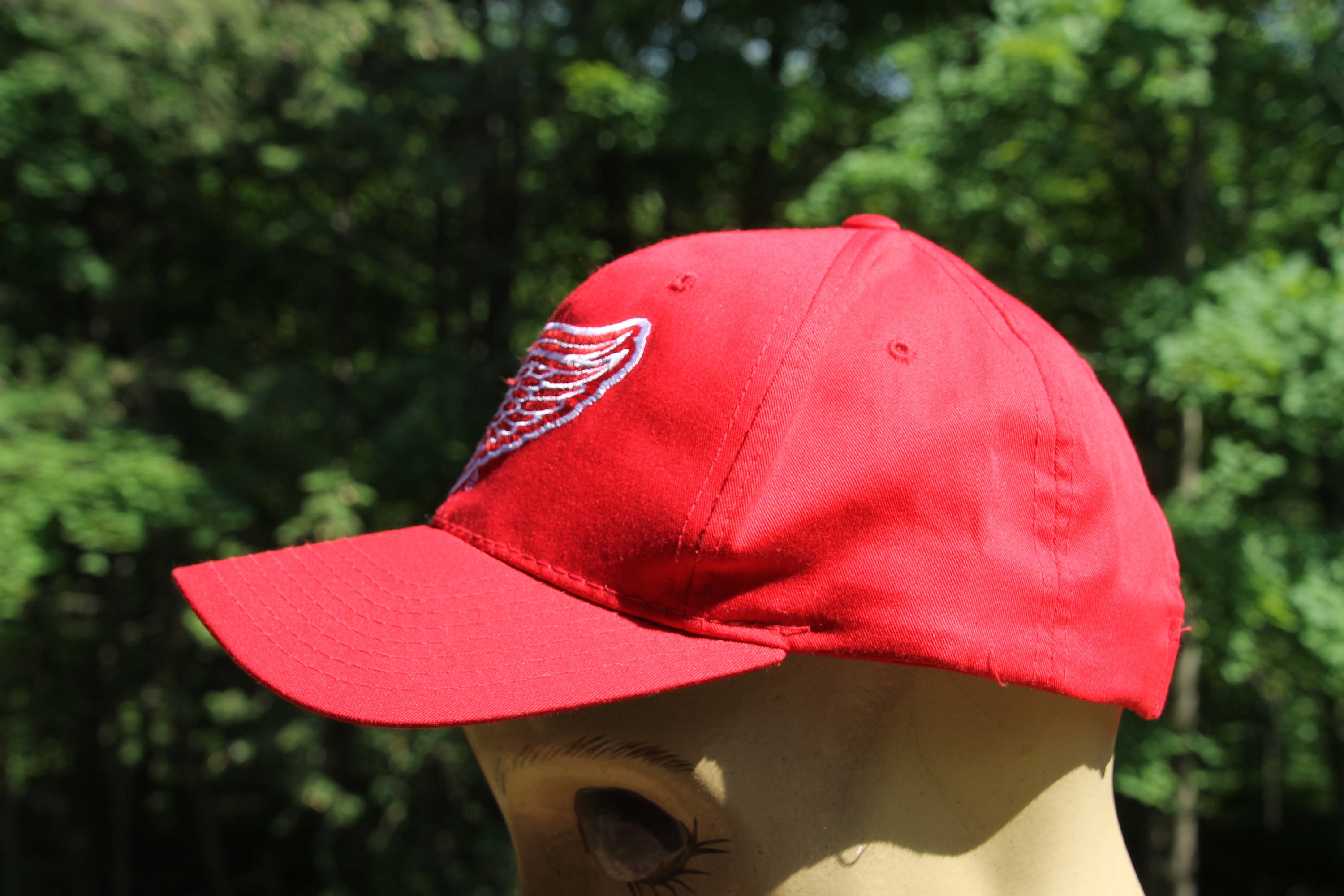 Vintage Detroit Red Wings Strapback Hat Cap STARTER NHL Hockey Adjustable