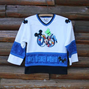 NHL New Jersey Devils Mickey Mouse Disney Hockey T Shirt Youth T-Shirt