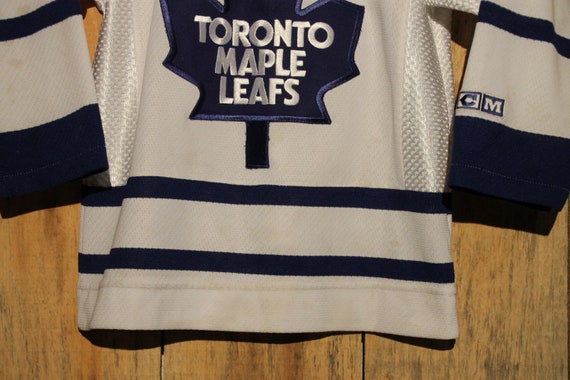 Youth Vintage Toronto Maple Leafs NHL Kids CCM Jersey Size Youth S/M