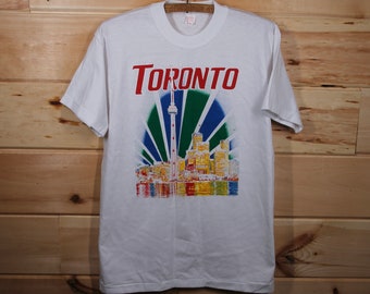 Vintage Toronto Ontario Canada Downtown CN Tower White Single Stitch Souvenir T-Shirt Adult Size Medium