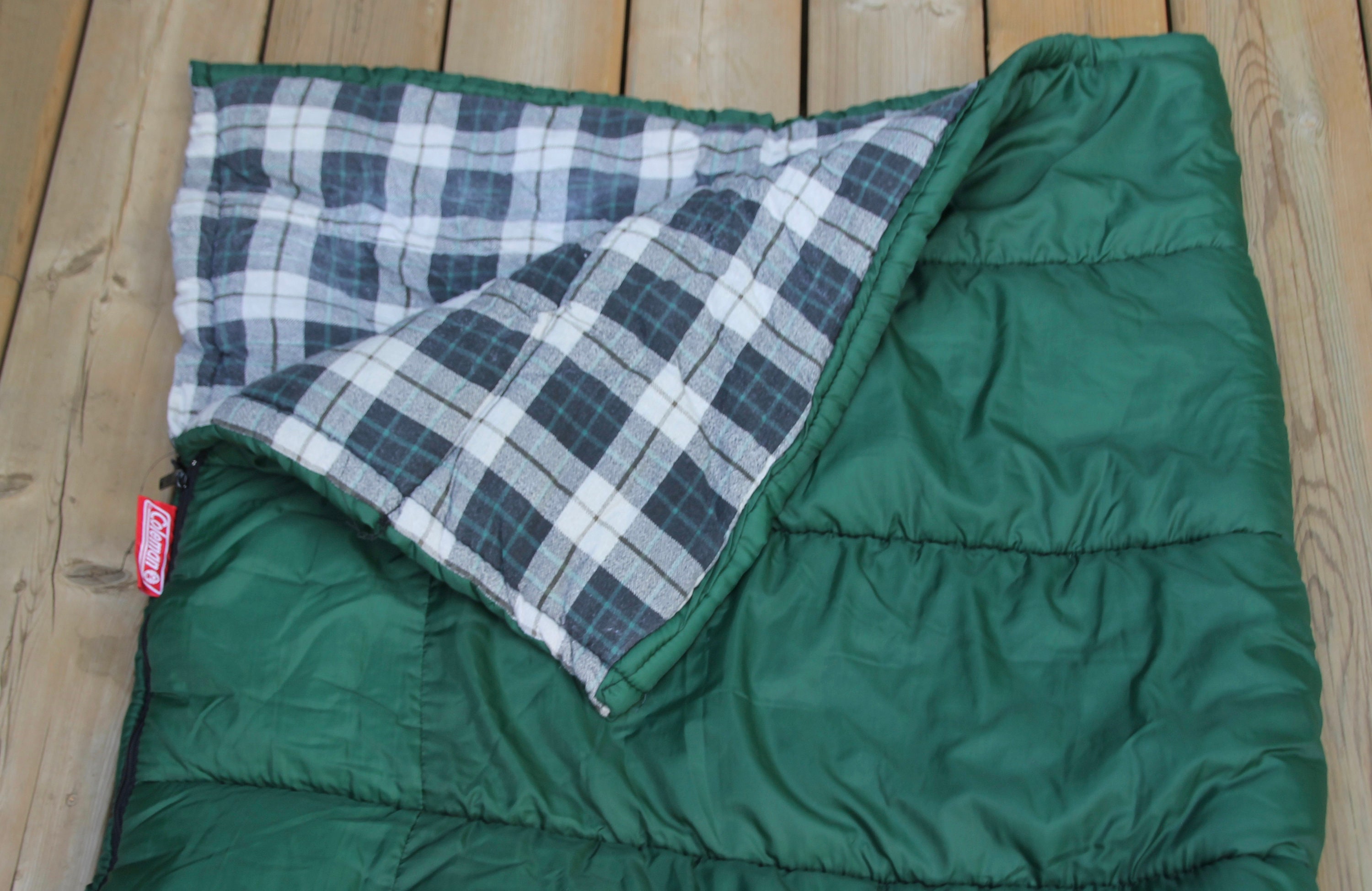 Coleman Sundome 2 Person Tent + Biscayne Big and Tall Sleeping Bag Bundle |  Costco