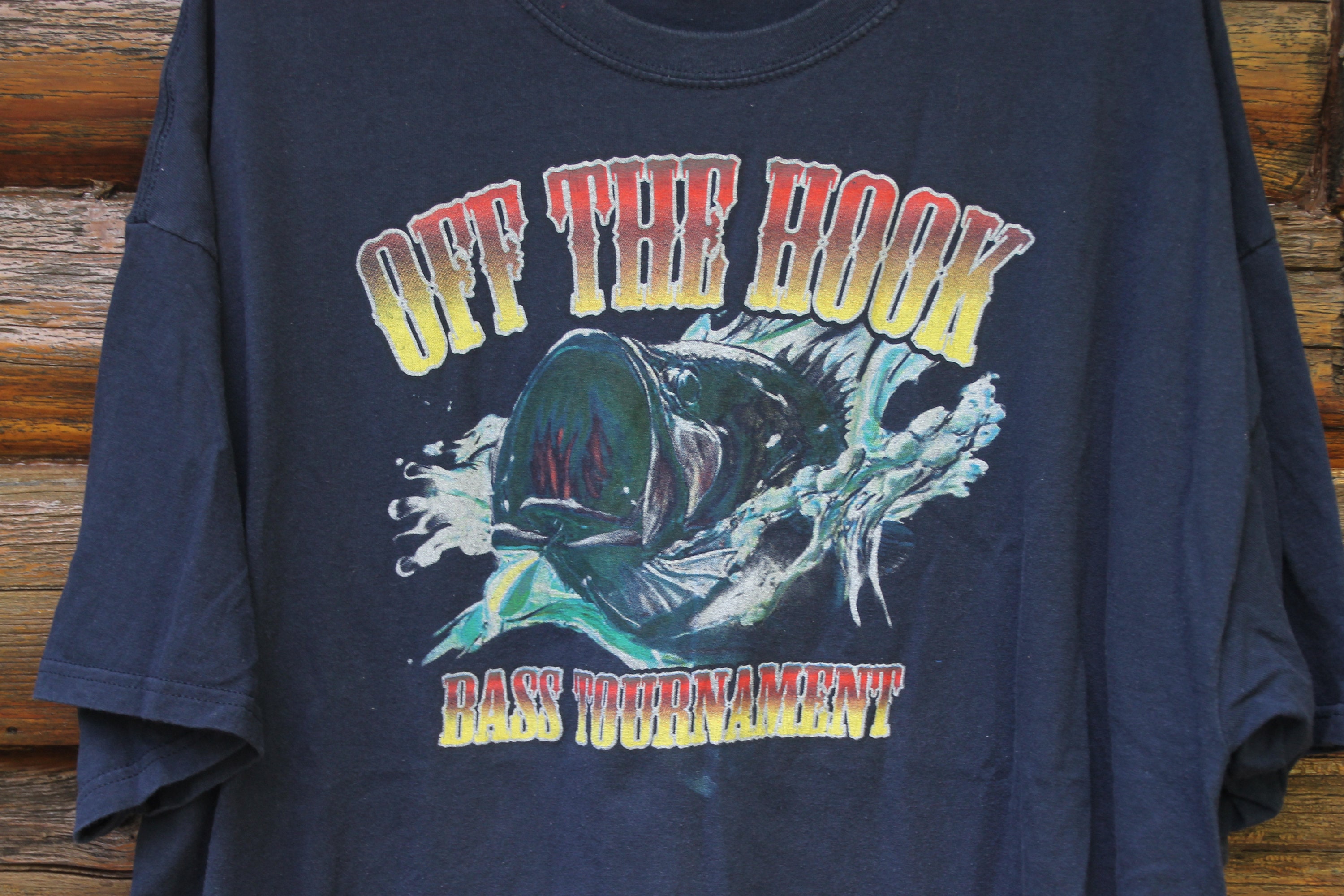 Vintage off the Hook Bass Tournament Fishing Navy Blue T-shirt Adult Size  2XL XXL -  Canada