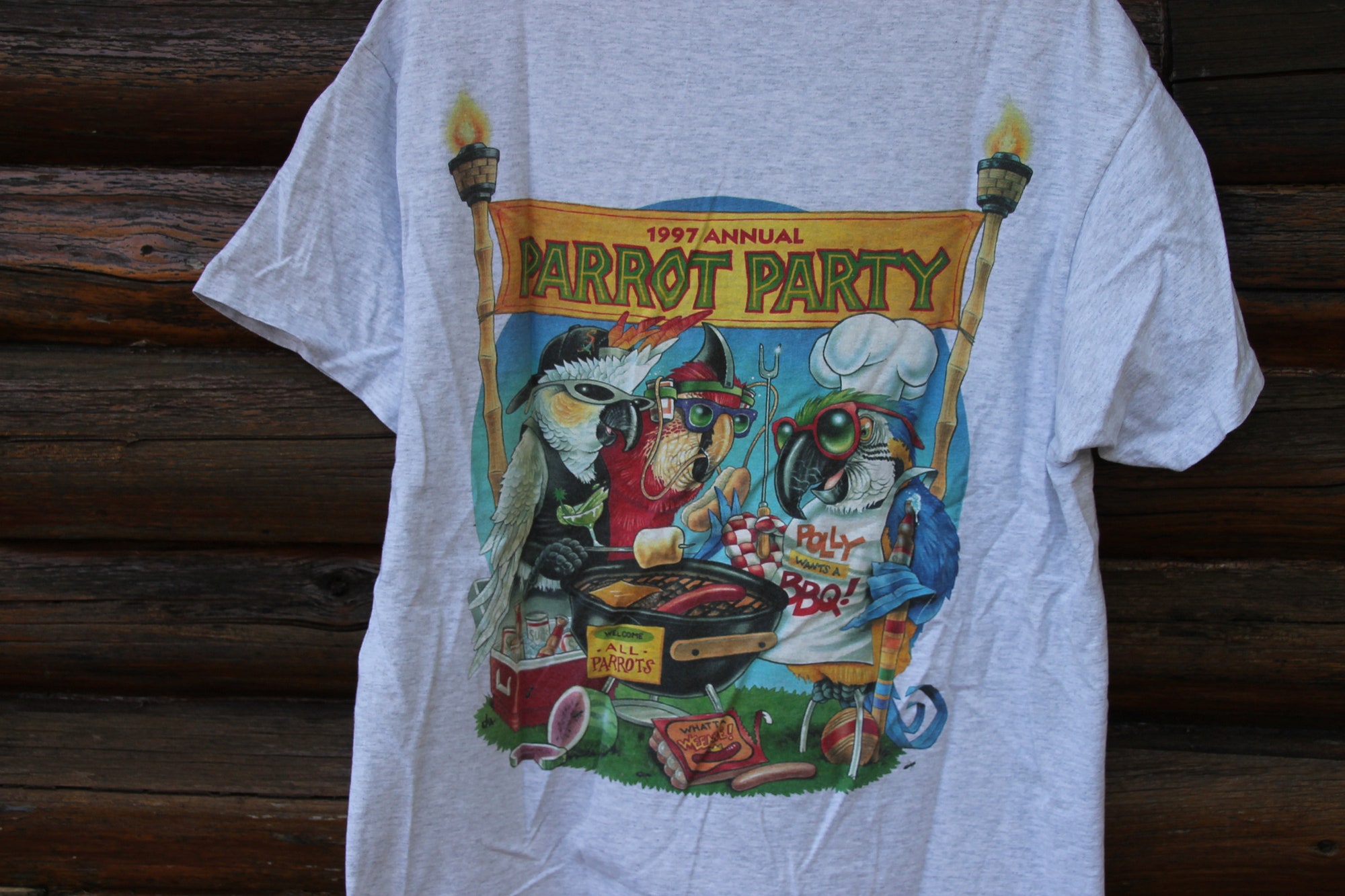 Discover Vintage 1997 Parrot Party Caribbean Soul T-Shirt