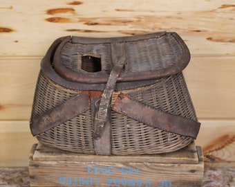 Vintage Fishing Creel British Hong Kong Willow and Leather 