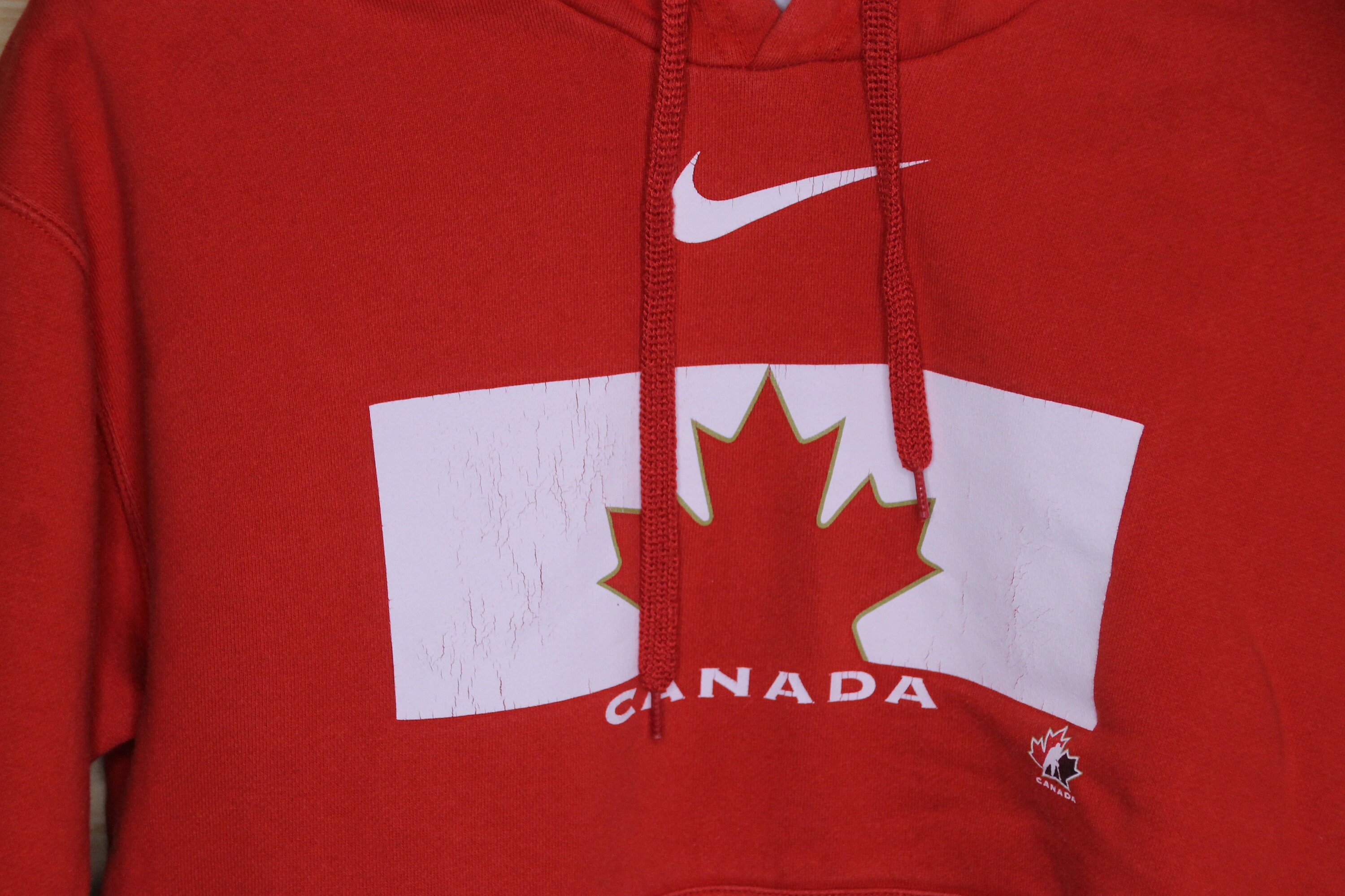 Nike hockey hoodie hotsell