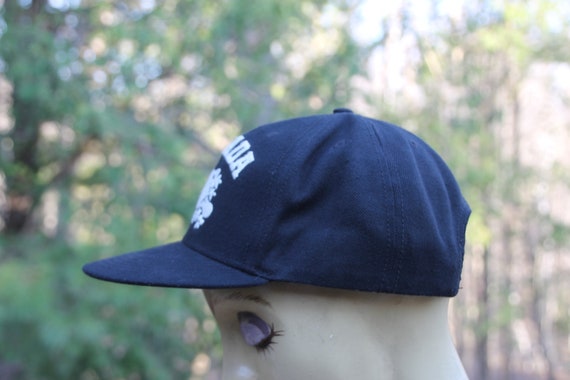 Vintage Roots Canada Black and White Beaver Cottage Camping - Etsy