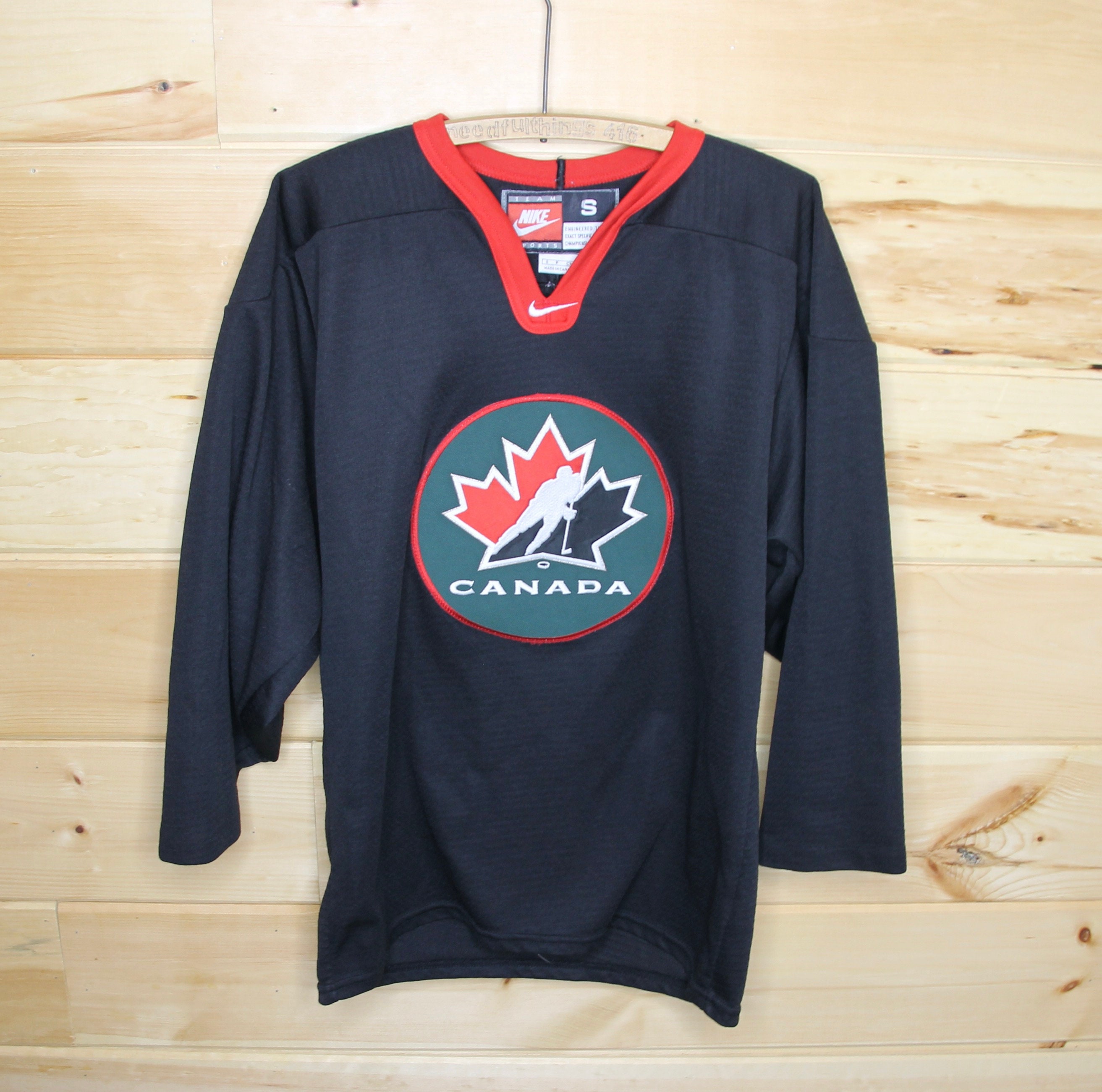 2002 team canada jersey