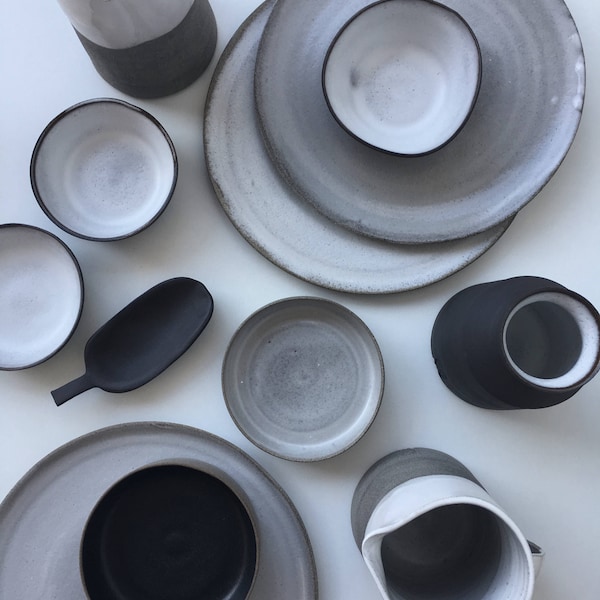 ceramic plate, minimal plate, ceramic saucer, stoneware, gift for her
