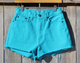 27 Inch High-Waist Vintage Denim Shorts