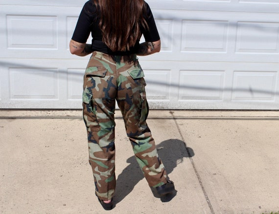 Buy Vintage Unbranded Camo Pants Vintage Unbranded Utility Multipocket  Tactical Camo Cargo Pants W32 Online in India - Etsy