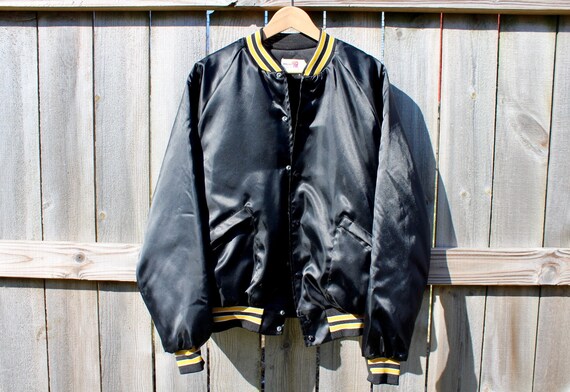 80s Classic Nylon Bomber Jacket - Black - image 5