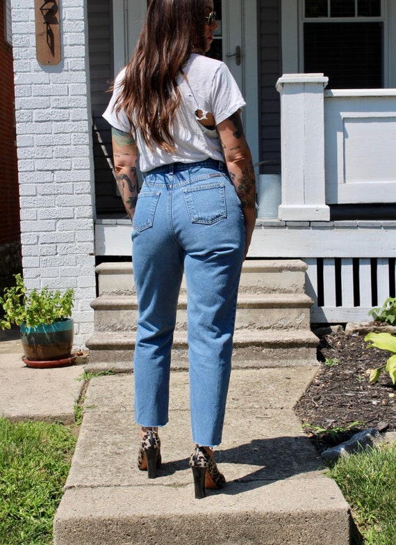 28 inch Vintage High Rise Denim Jeans
