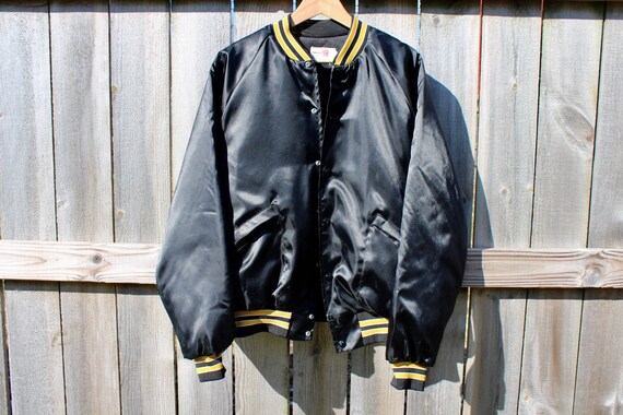 80s Classic Nylon Bomber Jacket - Black - image 2