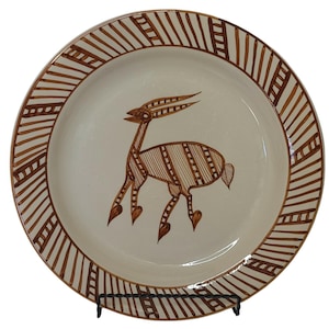 Wynne Noble Signed Pottery Large Dinner Plate Horned Antelope/Deer Rustic