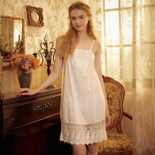 Women Full Cotton Slip Dress Vintage Petticoat Skirt Extender Sleepwear Full slip Strap Dress Flower and Vine Lace Hem