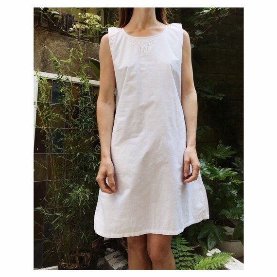 Vintage white cotton french victorian edwardian st