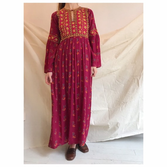 Vintage afghan kuchi embroidery dress seventies Xs