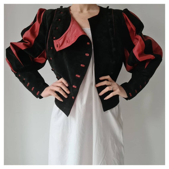 Vintage leather suede jacket with puffed balloon s