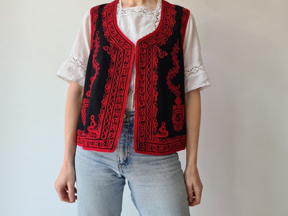 Vintage romanian deadstock wool embroidery waistc… - image 5