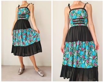 Xs XXS Vintage seventies tiered cotton summer peasant dress