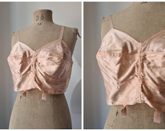 Bralette bustier vintage de satén rosa melocotón de los años 40