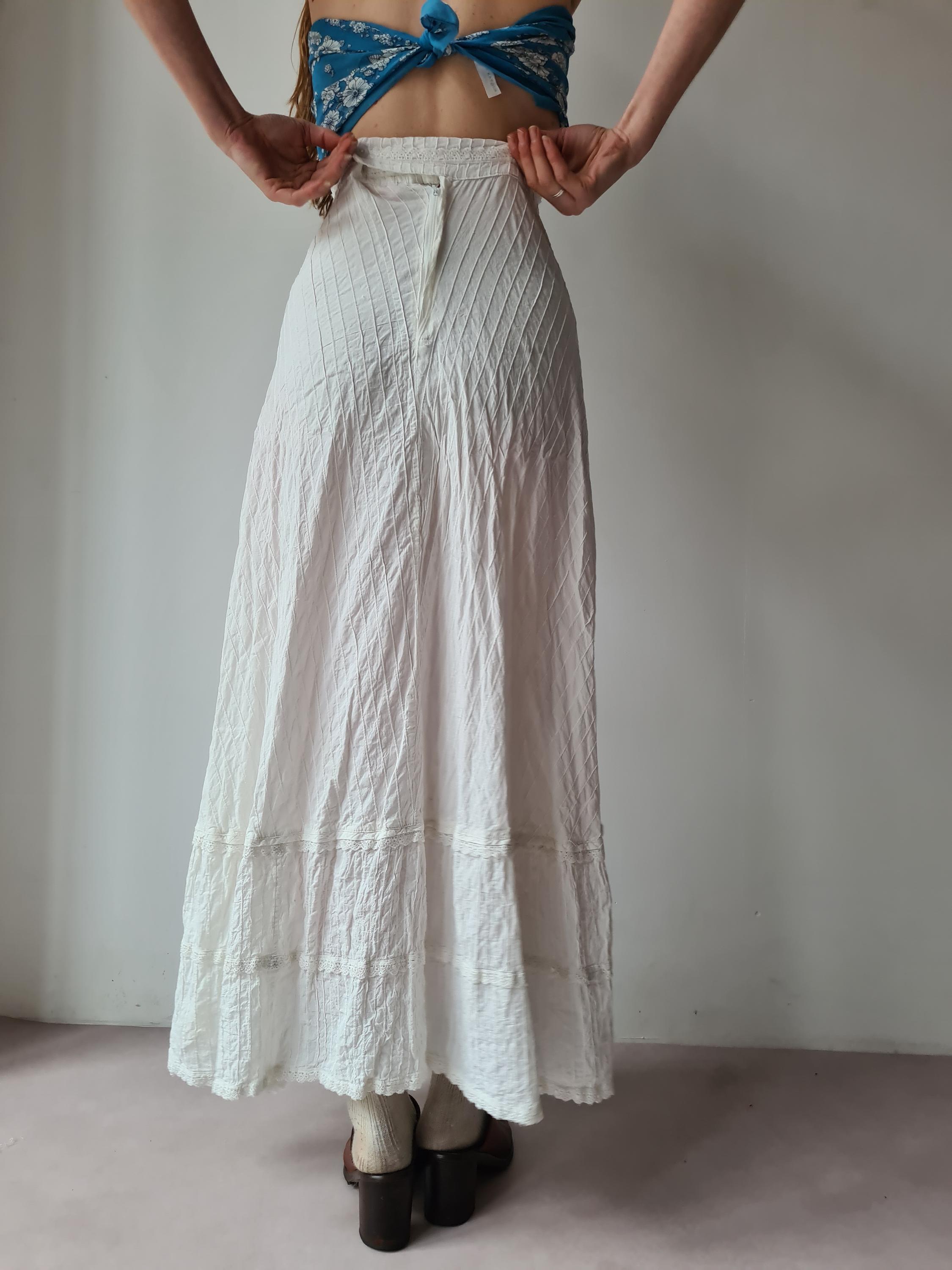 スカート [ENTHE FOVE] Cotton Flare Lace Pintuck Long Skirt TWEE Philio Banded Pintuck Flare Long Skirt | KOODING