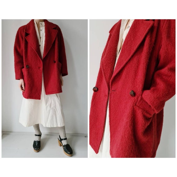 Vintage wool red boucle style pea coat M