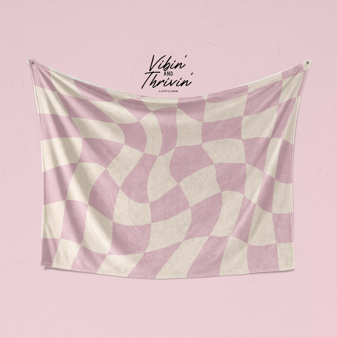 CLB Blanket with Hand Smocking - Pink main image 1