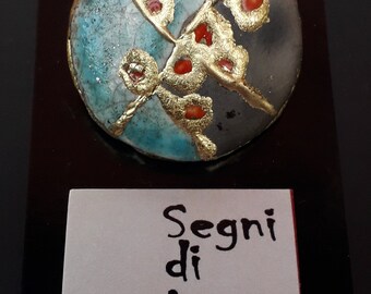 Raku pendant with kintsugi technique