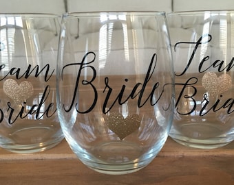 Team Bride Wine Glasses - Etsy