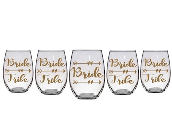 Bride Tribe Wine Glasses, Bachelorette Party Gifts, Bridal Party Wine Glasses, Bridesmaid Gifts, Bridal Party Gifts, Personalized glasses