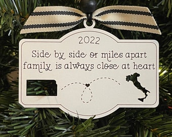 Personalized Ornament, Christmas ornament, miles apart ornament, Distance ornament, Close at heart Ornament, Side by side, Keepsake